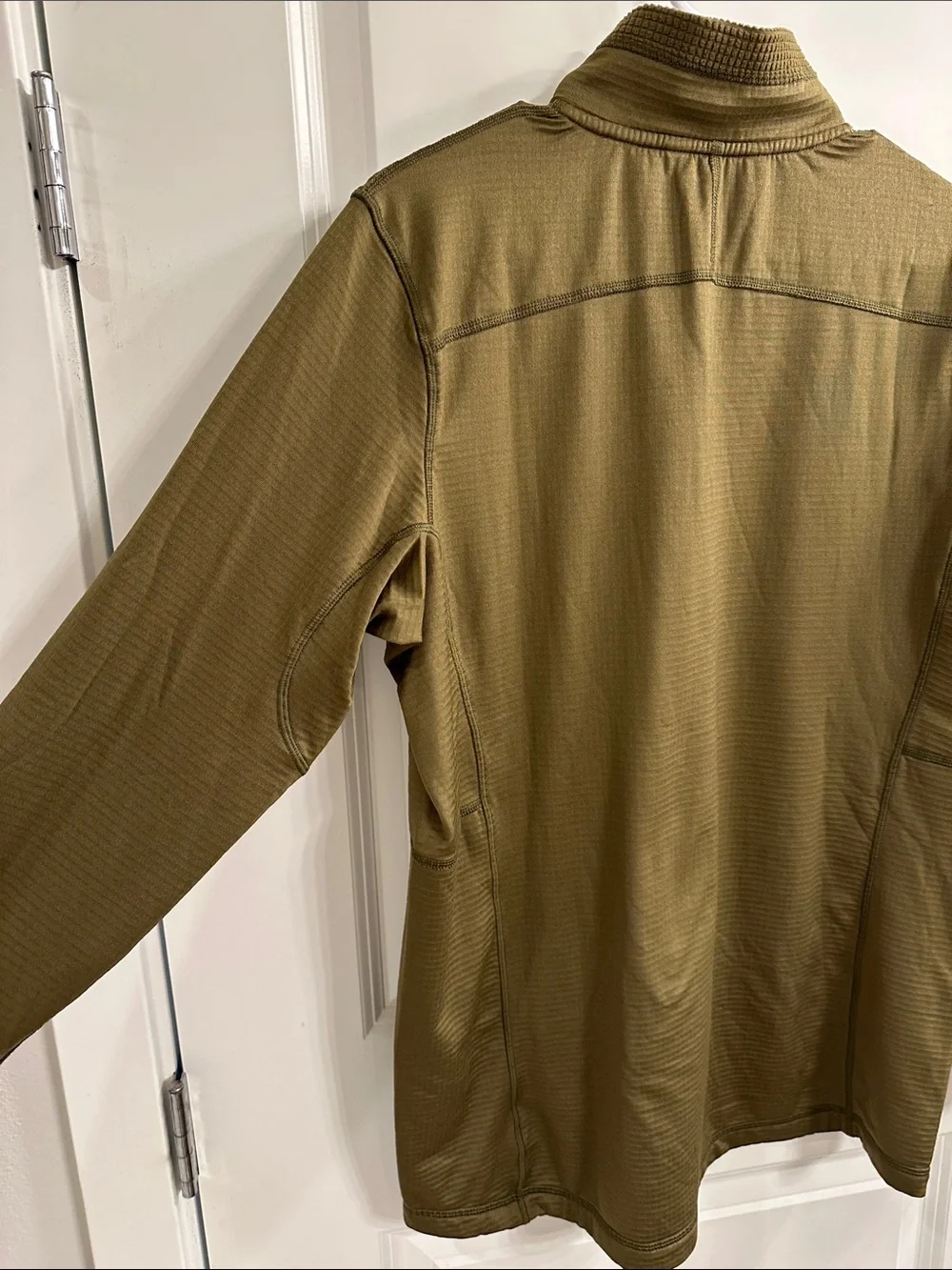 Outdoor Research Vigor Olive Green Quarter-Zip Pullover - men’s large
